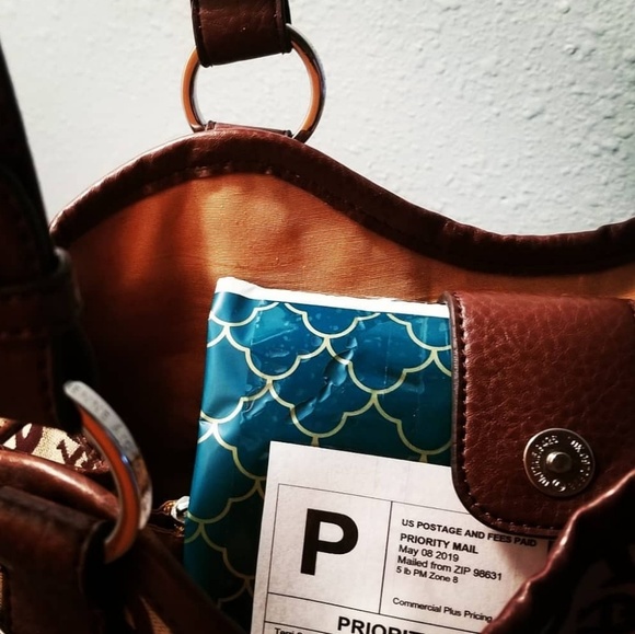 Meet your Posher, Terri & Team - Picture 4 of 7